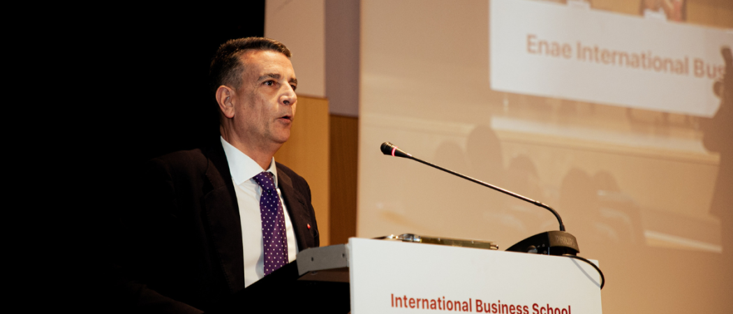 Miguel López